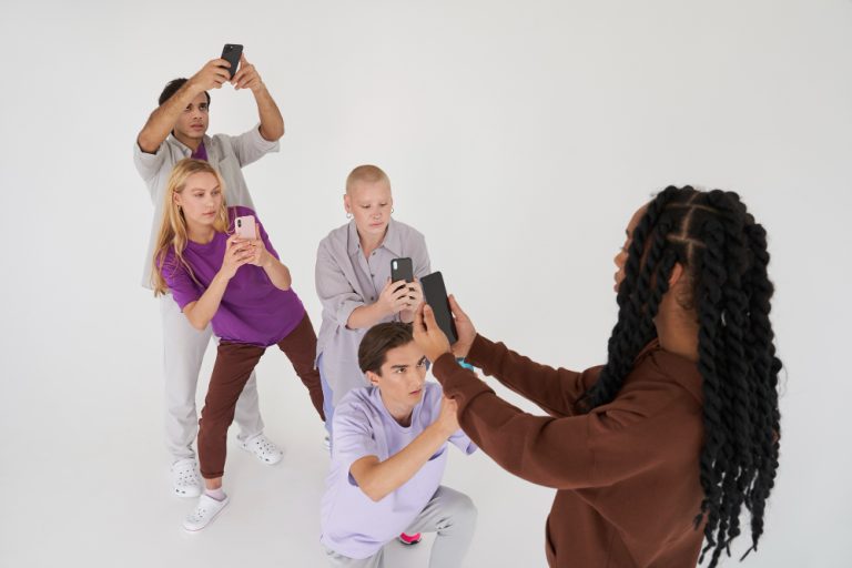 Pengaruh Media Sosial dalam Politik