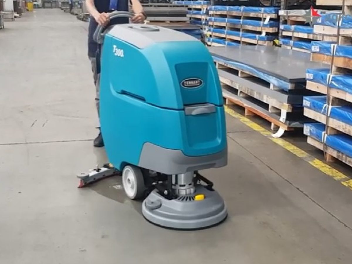 mesin scrubber lantai